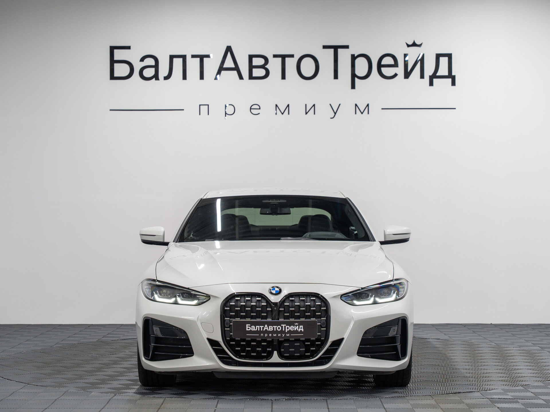 Автомобиль BMW 4 серии 420d xDrive 2.0d AT (190 л.с.) 4WD - 4
