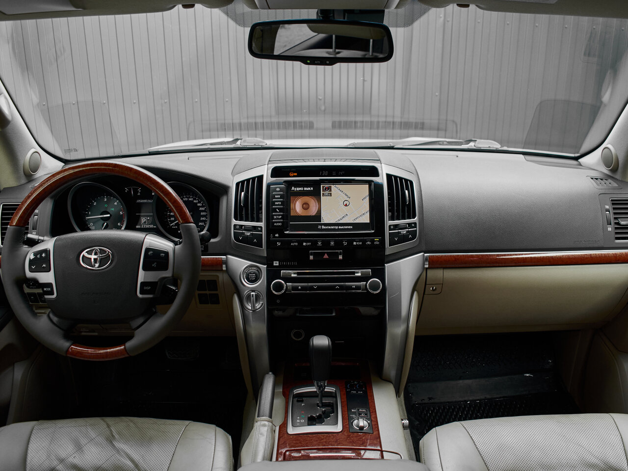Купить Toyota Land Cruiser 4.5d AT (235 л.с.) 4WD, 2012 в Екатеренбурге
