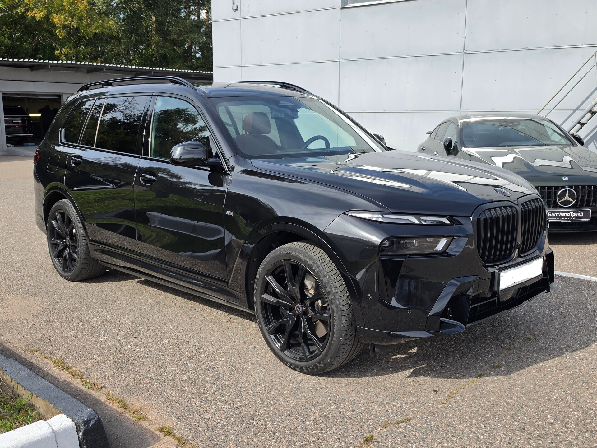 Автомобиль BMW X7 40d 3.0d AT (340 л.с.) 4WD - 11