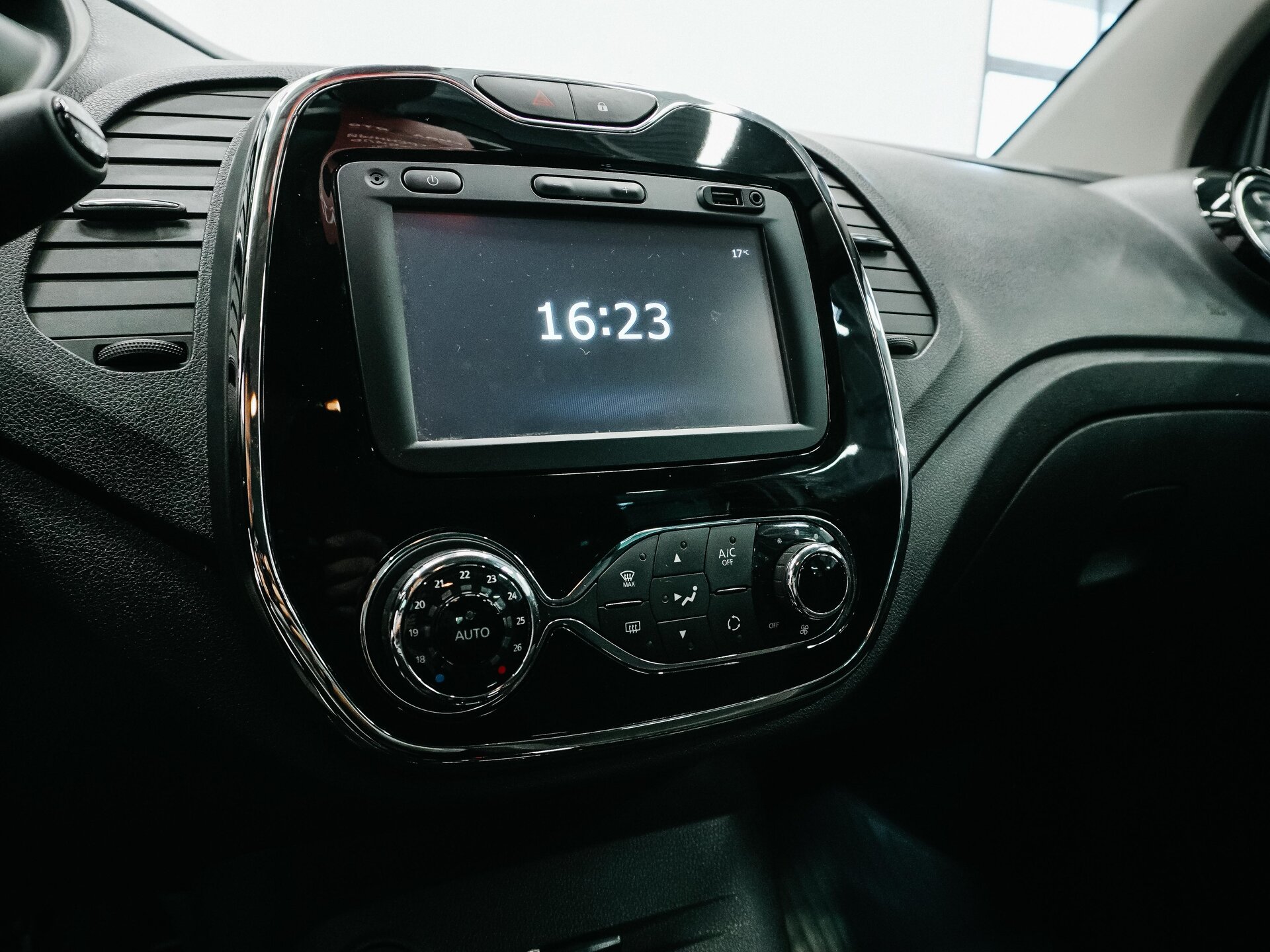 Renault Kaptur 2018 22