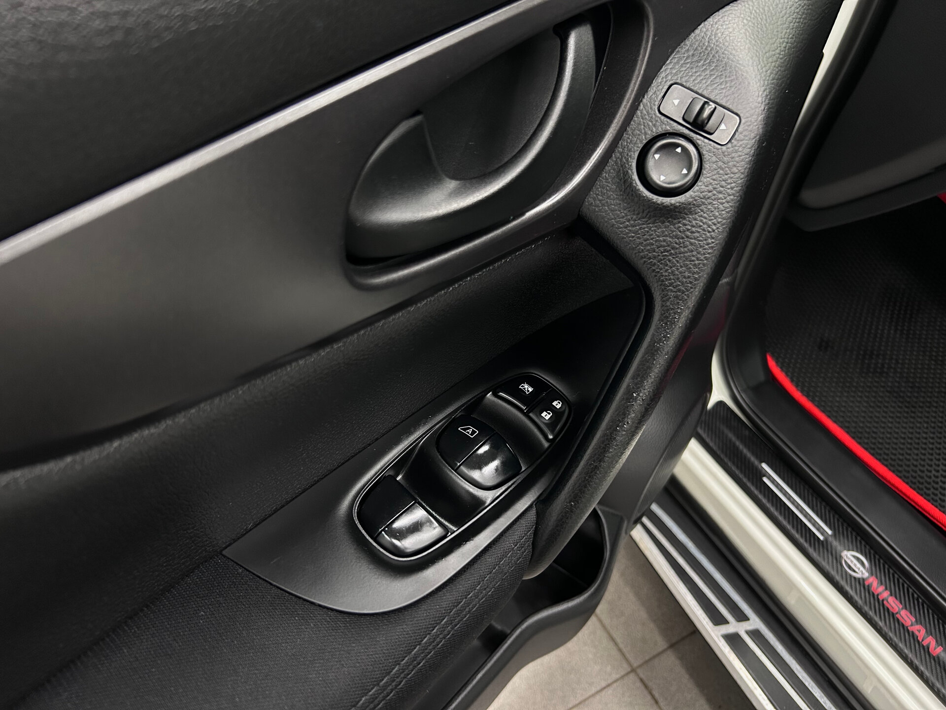 Nissan Qashqai 2015 17