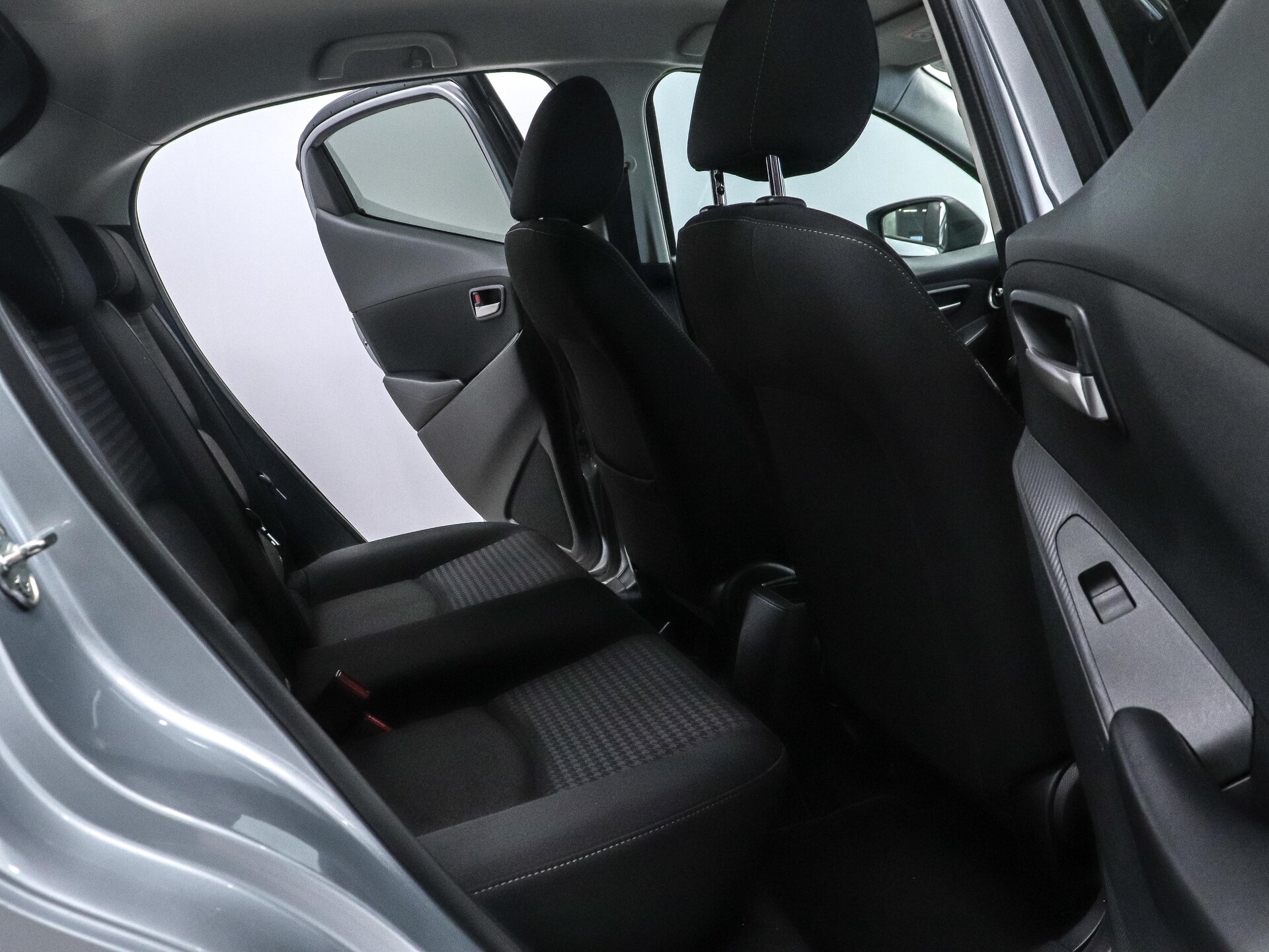 Mazda Demio 2019 21