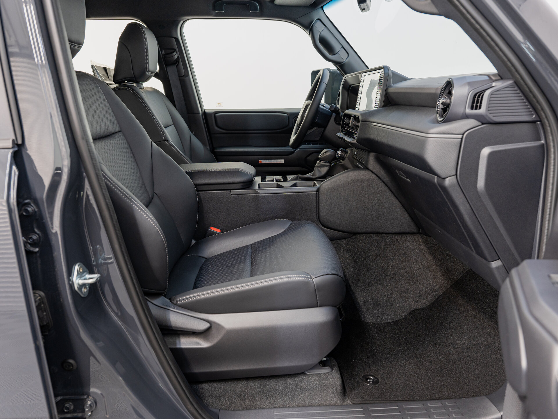Автомобиль Toyota Land Cruiser Prado 2.8d AT (204 л.с.) 4WD - 10