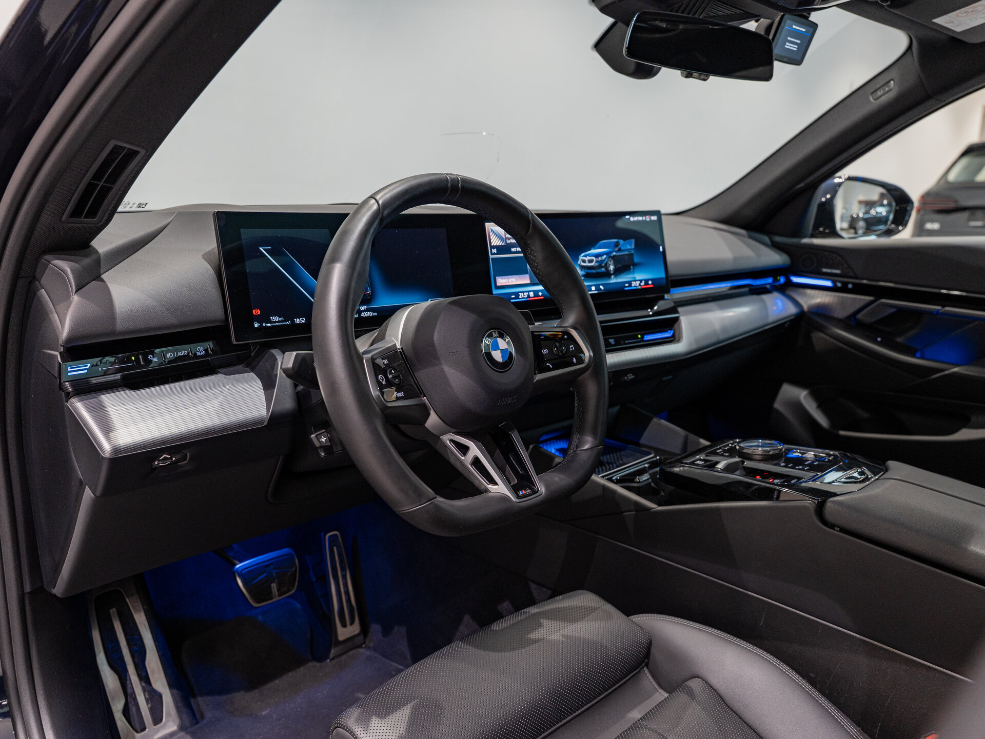 Автомобиль BMW 5 серии 523d 2.0d AT (197 л.с.) - 9