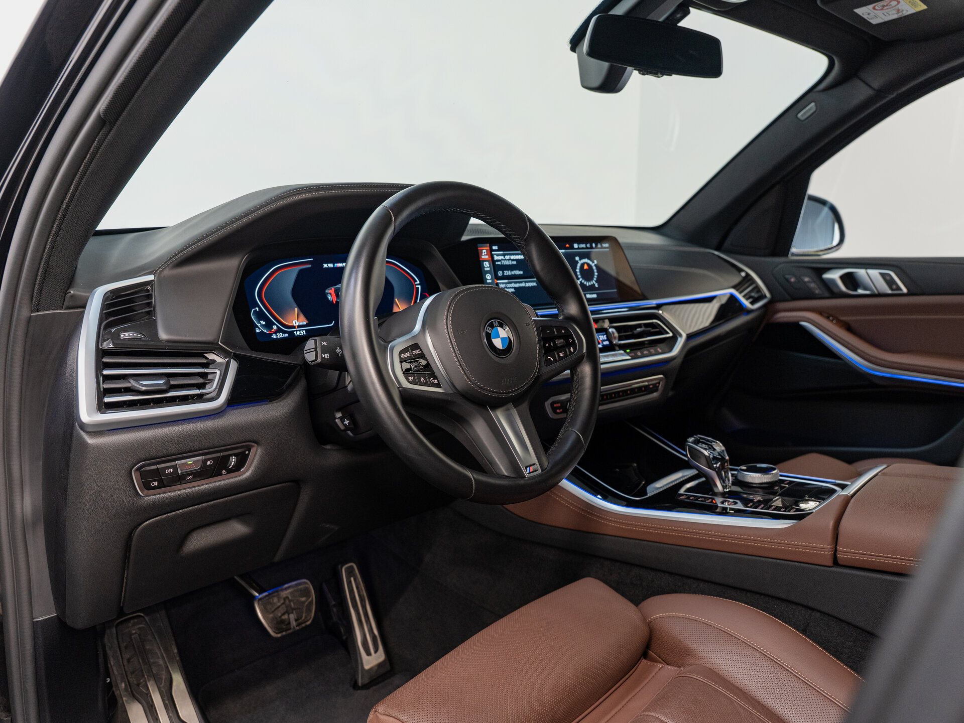 Автомобиль BMW X5 M50i 4.4 AT (530 л.с.) 4WD - 9