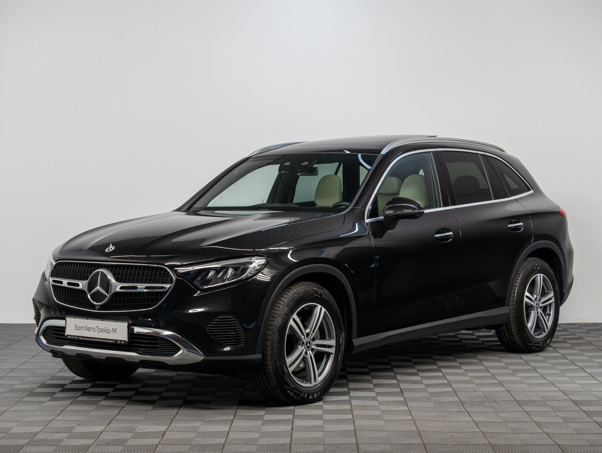 Автомобиль Mercedes-Benz GLC 220 d 2.0d AT (197 л.с.) 4WD - 1