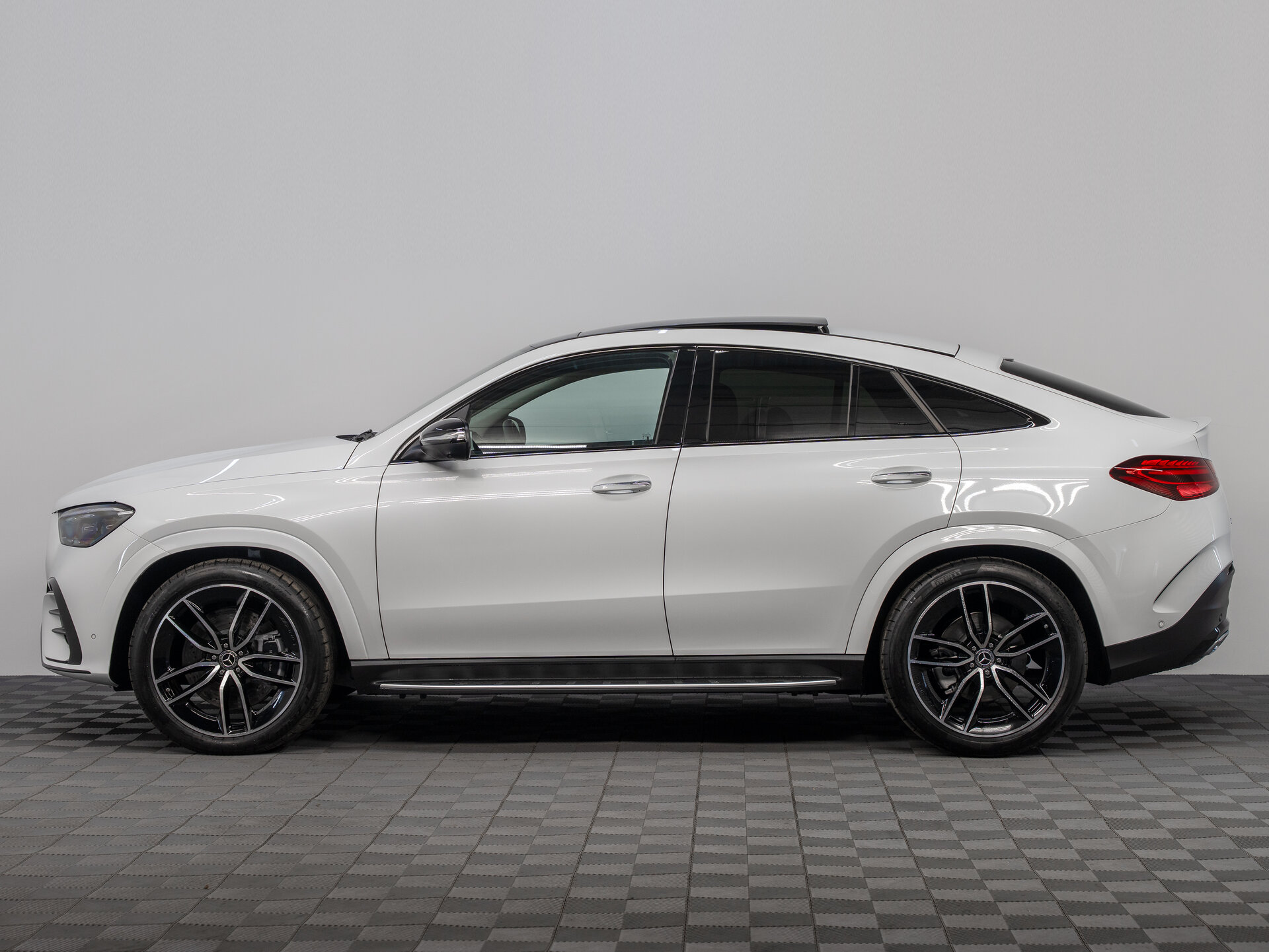 Автомобиль Mercedes-Benz GLE Coupe 450 d 3.0d AT (367 л.с.) 4WD - 6