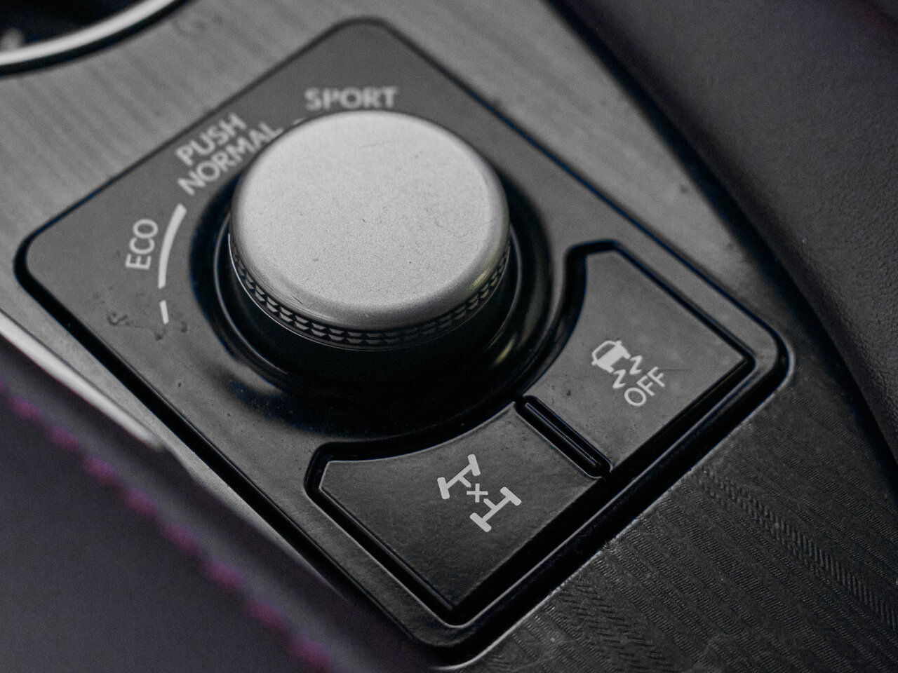 Купить Lexus RX 350L 3.5 AT (294 л.с.) 4WD, 2019 в Екатеренбурге