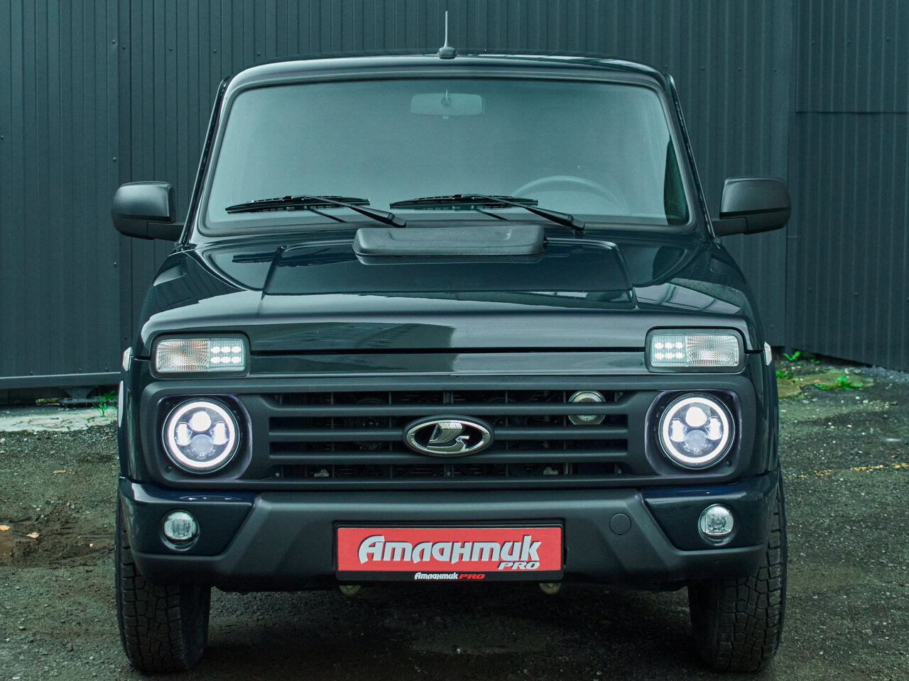 Купить Lada (ВАЗ) Niva Legend Euro-2 1.7 MT (83 л.с.) 4WD, 2025 в Екатеренбурге