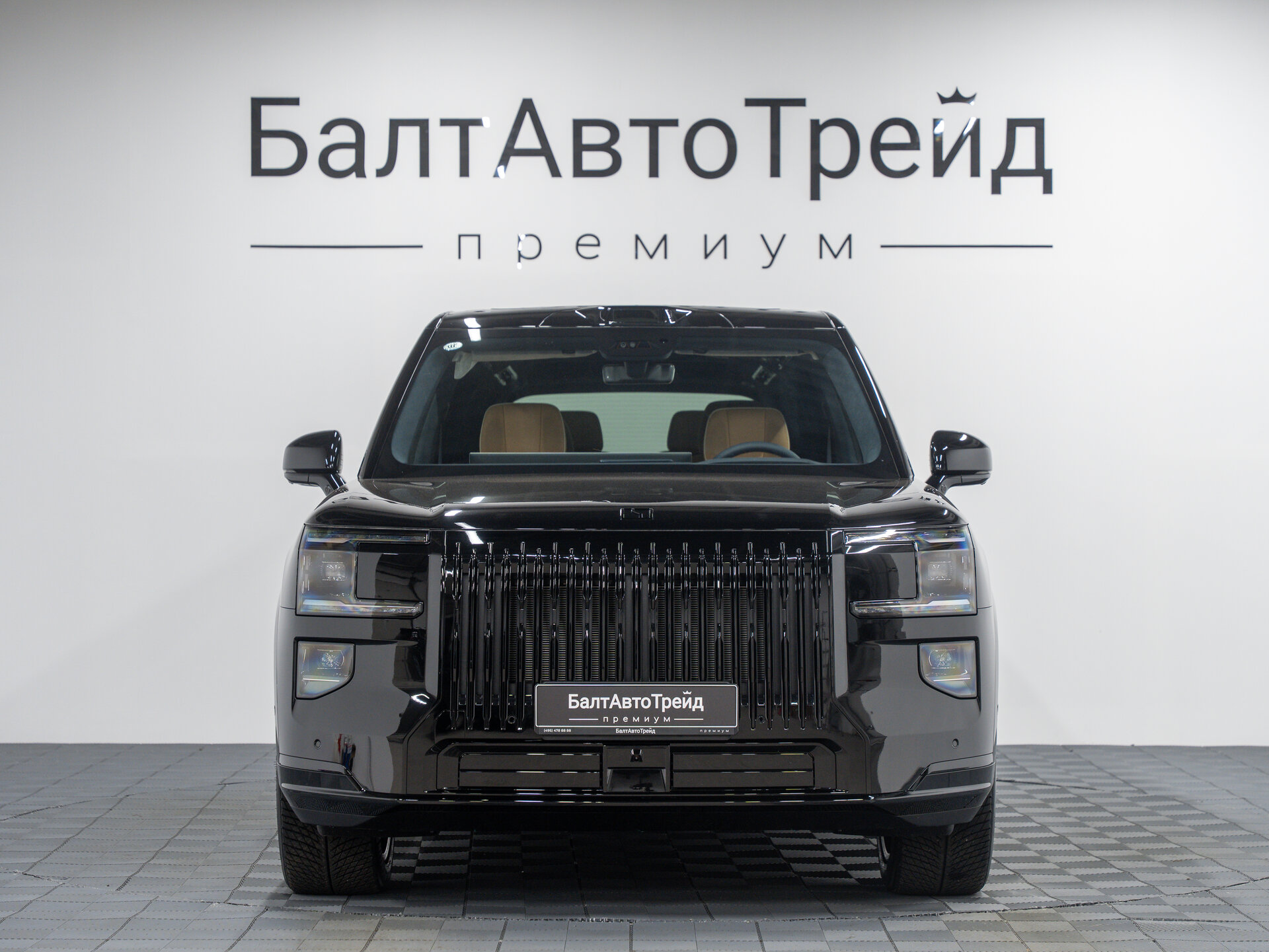 Автомобиль Zeekr 9X 55 kWh (до 3.5 т) 2.0hyb AT (898 л.с.) 4WD - 4