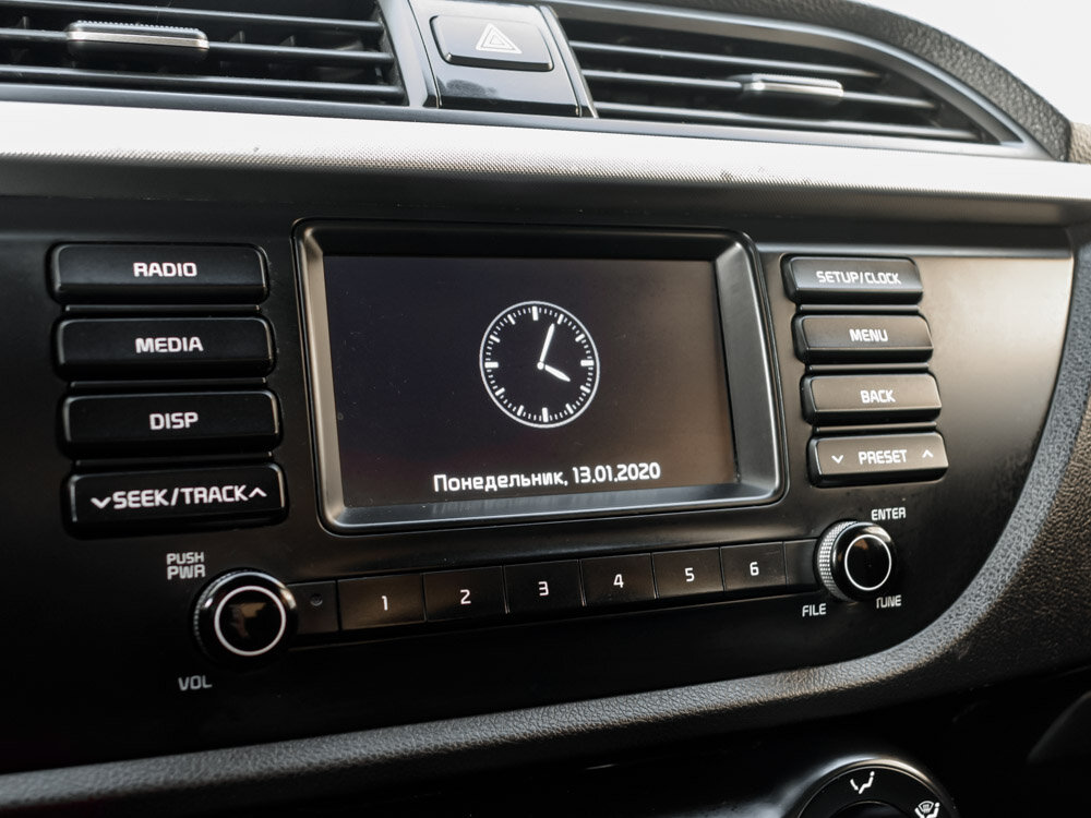 Купить Kia Rio 1.4 AT (100 л.с.), 2019 в Екатеренбурге