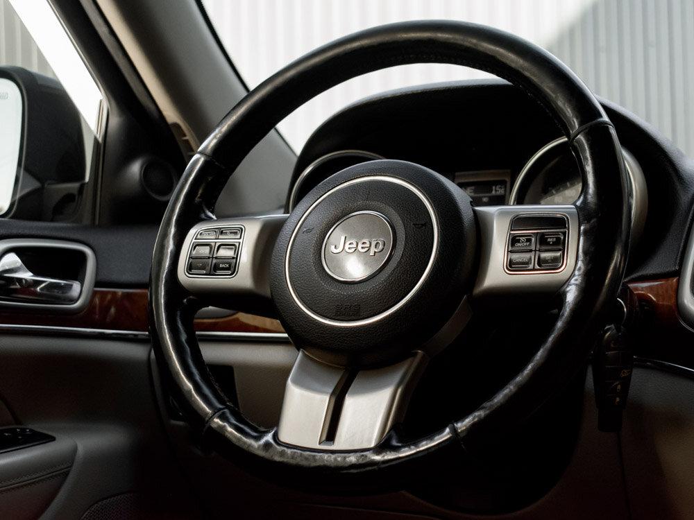 Купить Jeep Grand Cherokee 3.6 AT (286 л.с.) 4WD, 2011 в Екатеренбурге
