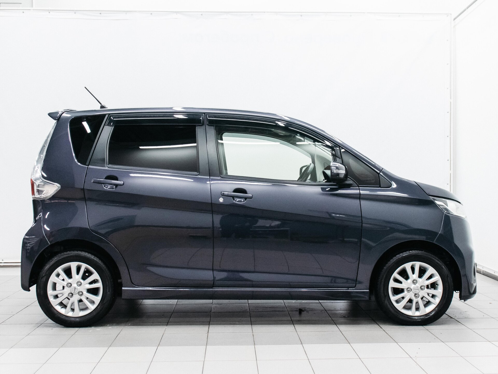 Nissan Dayz 2014 6