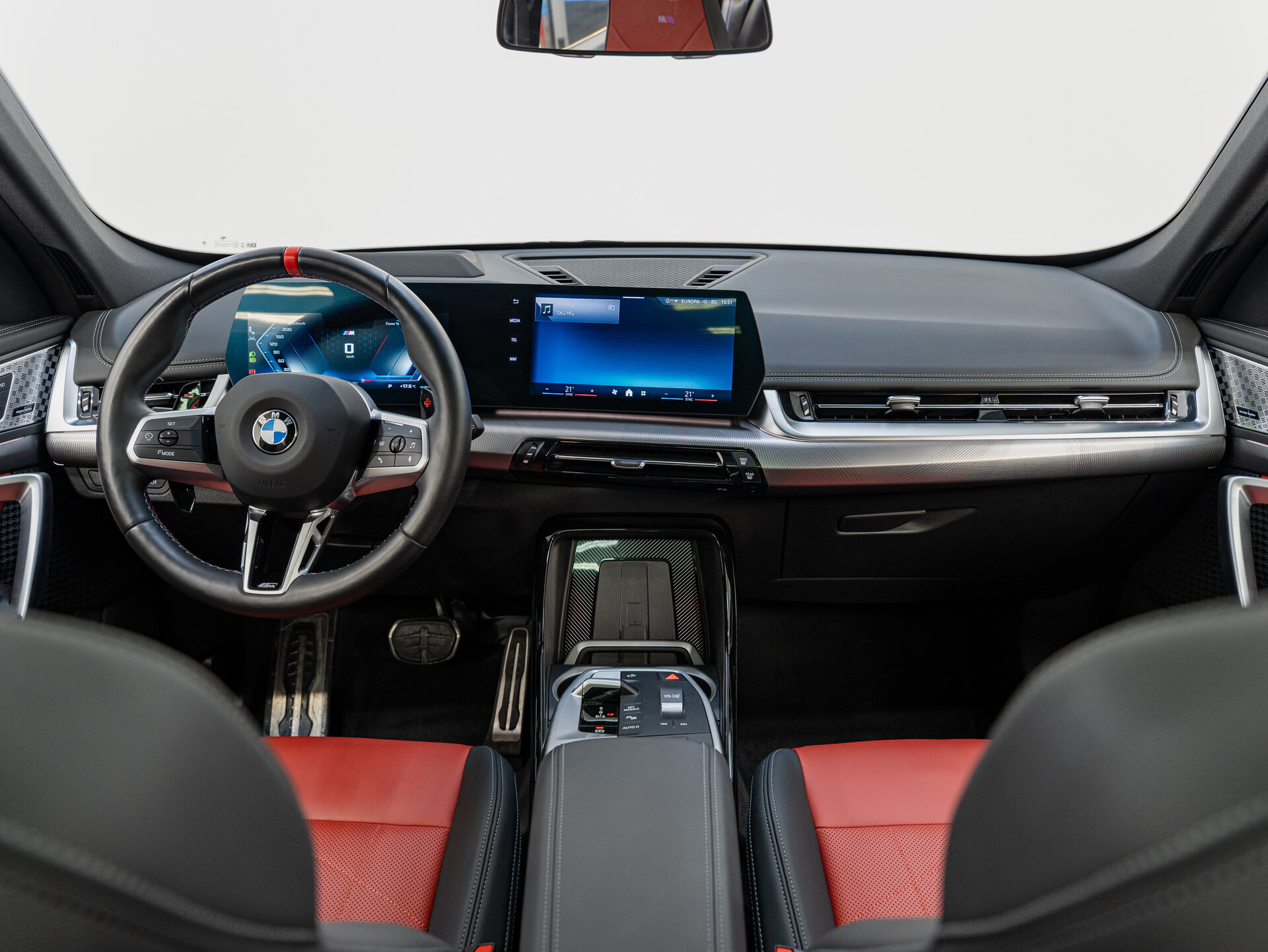 Автомобиль BMW X1 M35Li 2.0 AMT (300 л.с.) 4WD - 14