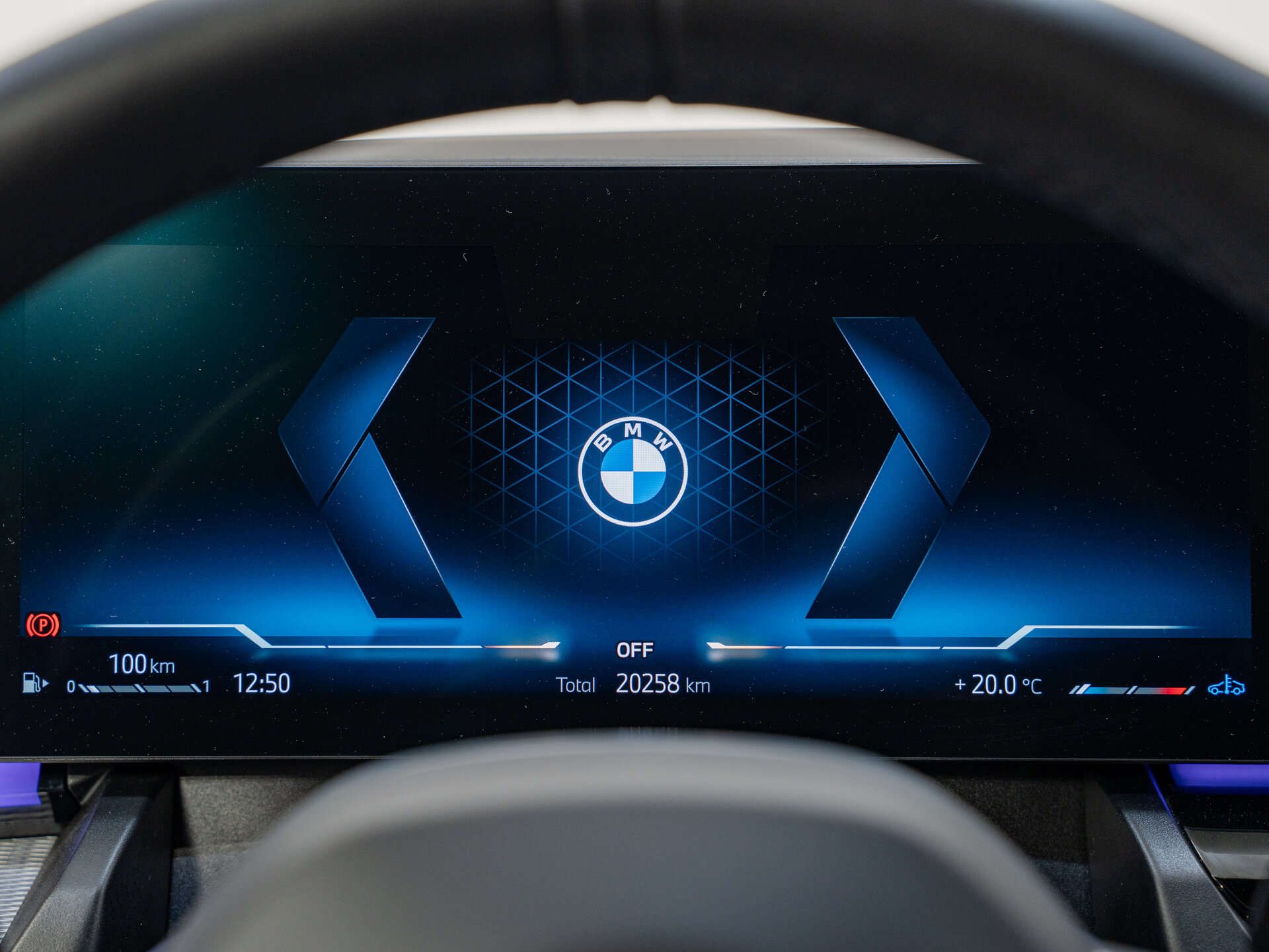 Автомобиль BMW 5 серии 520d xDrive 2.0d AT (197 л.с.) 4WD - 20