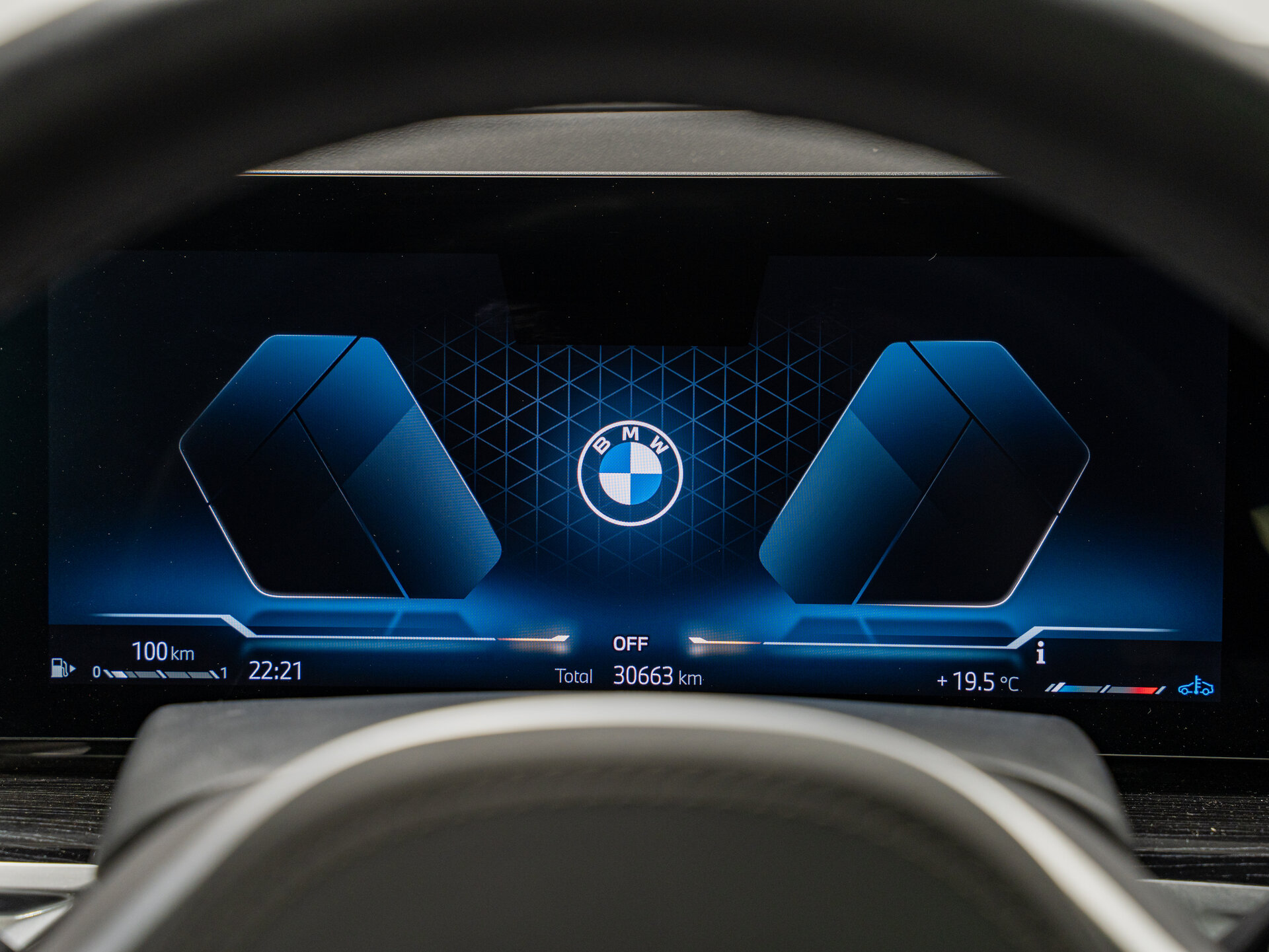 Автомобиль BMW X7 40d 3.0d AT (340 л.с.) 4WD - 17