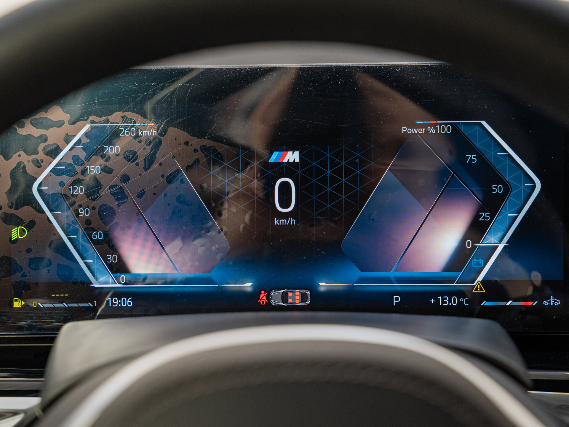 Автомобиль BMW X6 40i 3.0 AT (381 л.с.) 4WD - 15