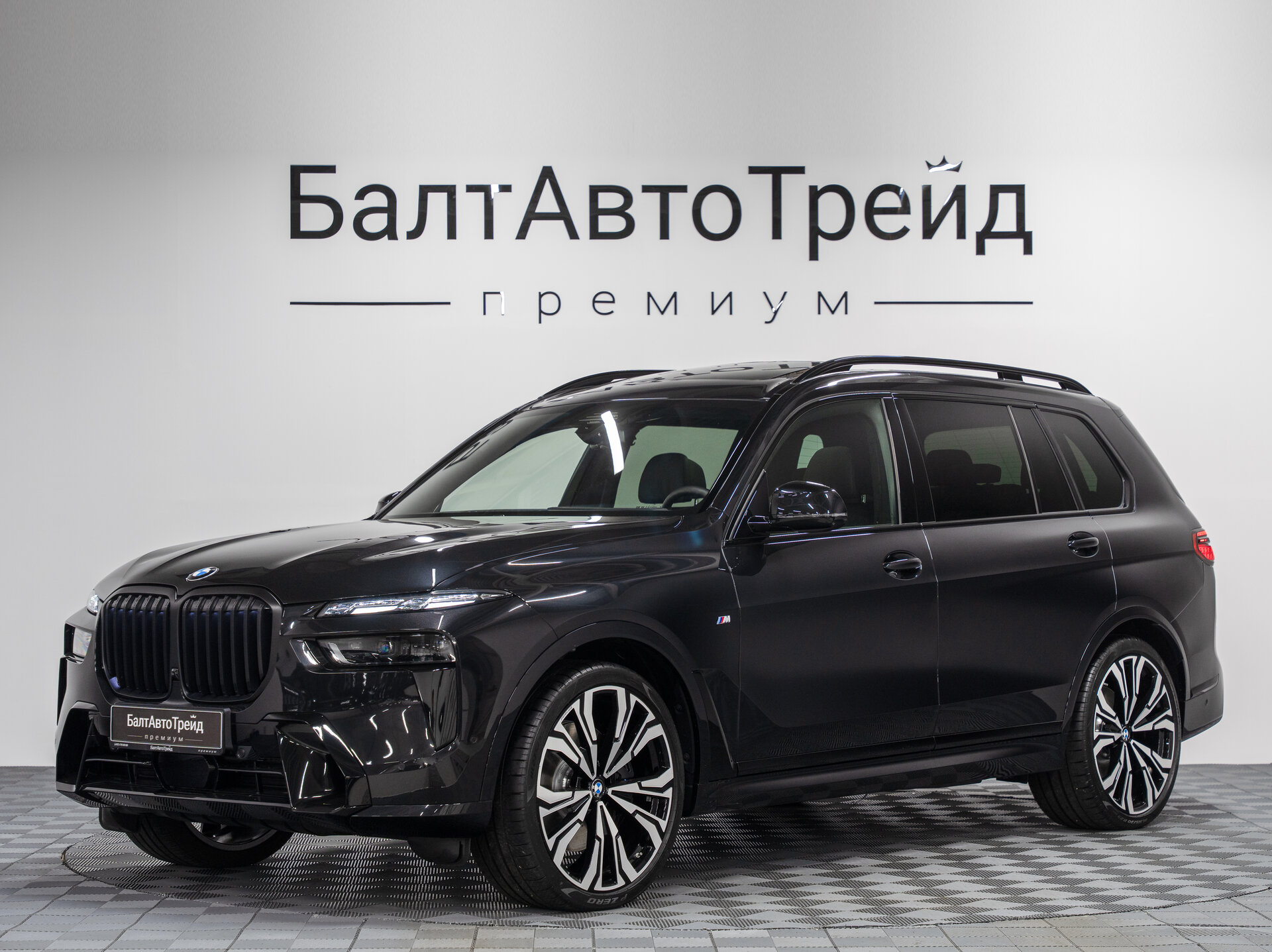Автомобиль BMW X7 40d 3.0d AT (340 л.с.) 4WD - 1