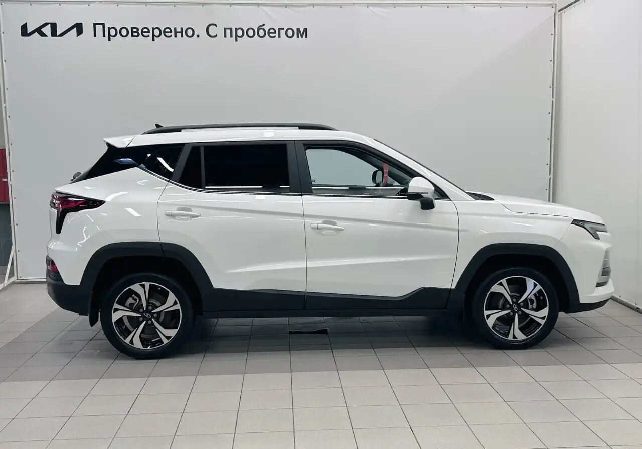 Москвич 3 2025 6