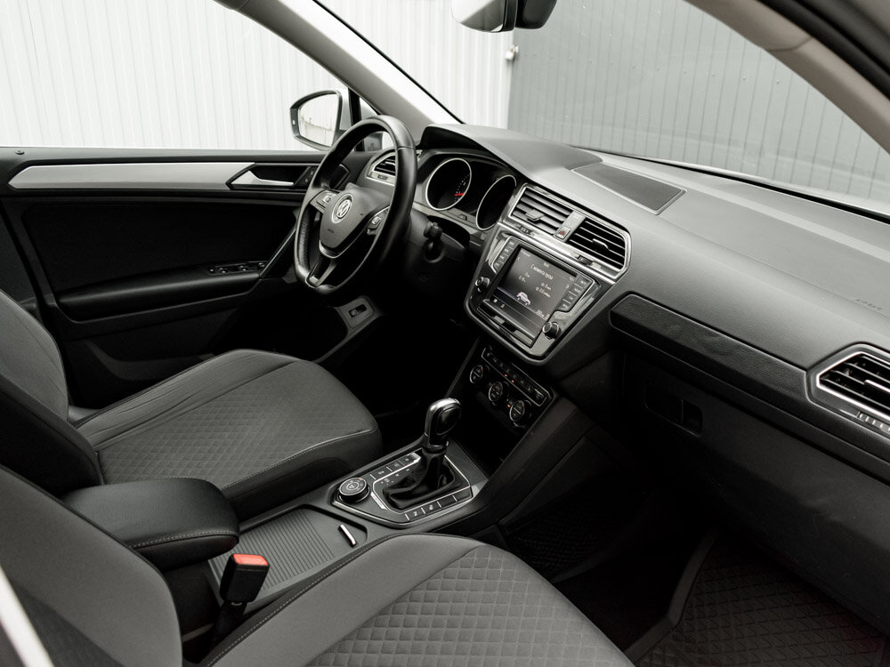 Купить Volkswagen Tiguan 2.0 AMT (180 л.с.) 4WD, 2017 в Екатеренбурге
