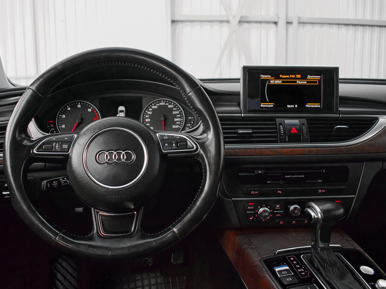 Купить Audi A6 2.0 CVT (180 л.с.), 2012 в Екатеренбурге