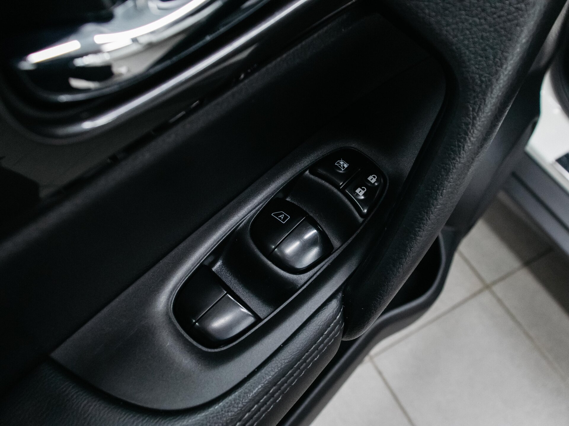 Nissan X-Trail 2019 10