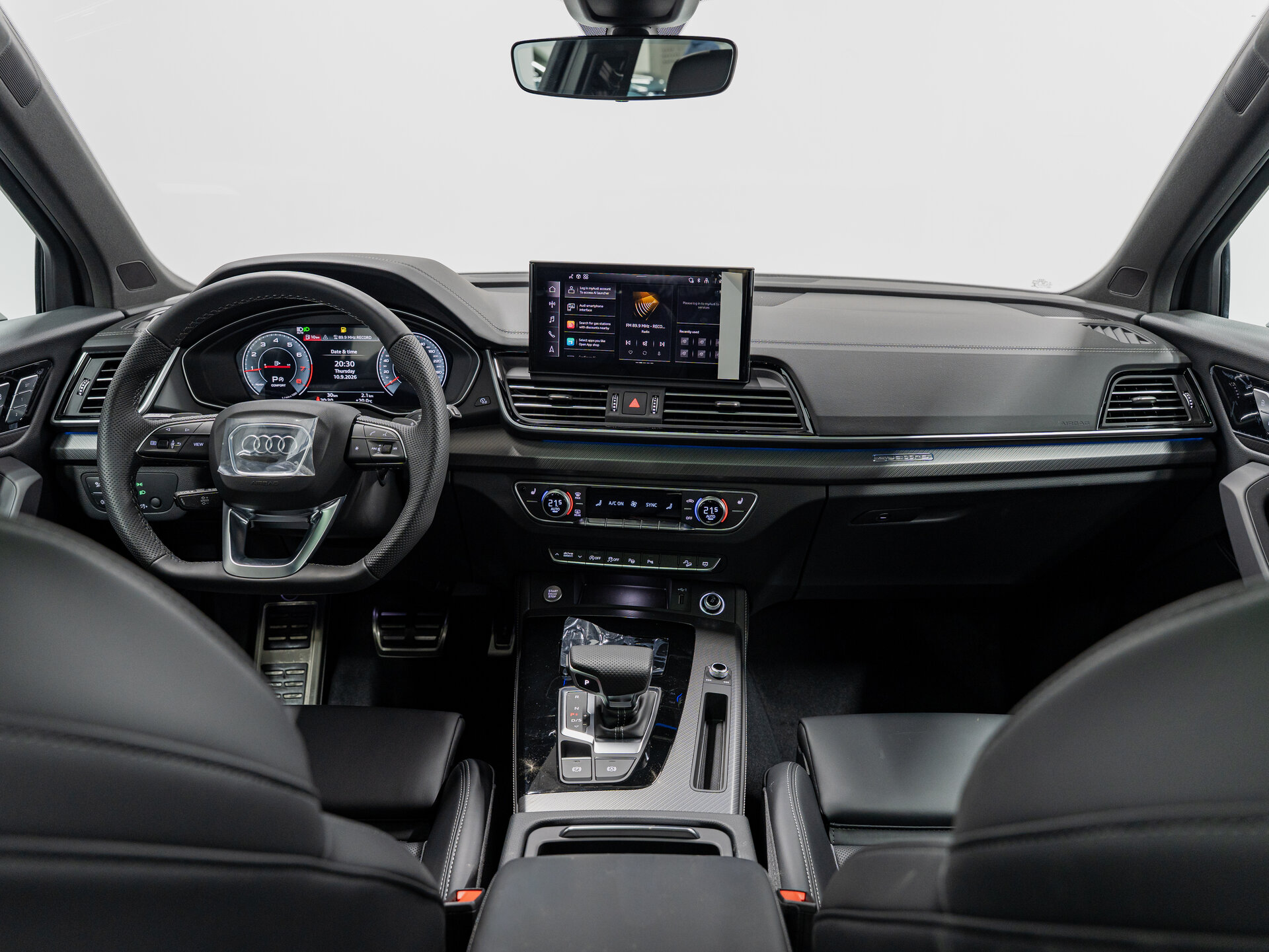 Автомобиль Audi Q5 L 45 TFSI 2.0 AMT (245 л.с.) 4WD - 15