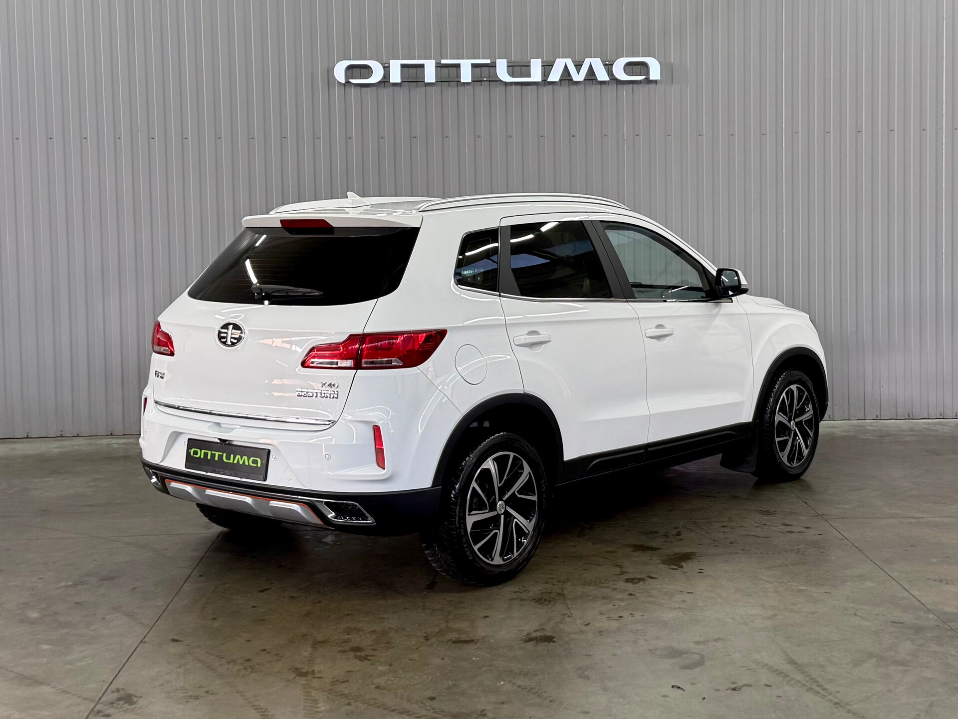 FAW Besturn X40 