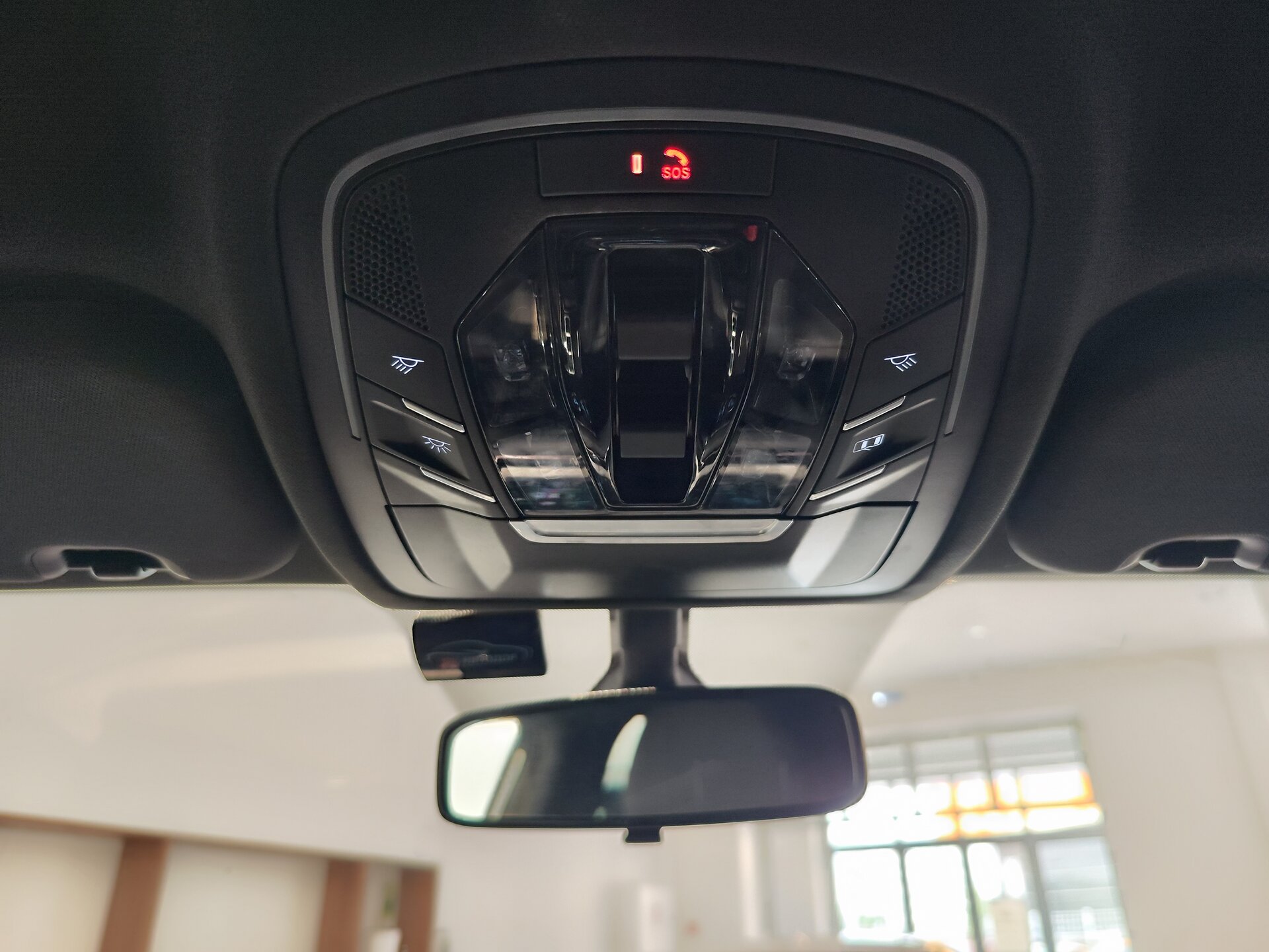 Автомобиль EXEED LX 1.5 CVT (147 л.с.) - 20