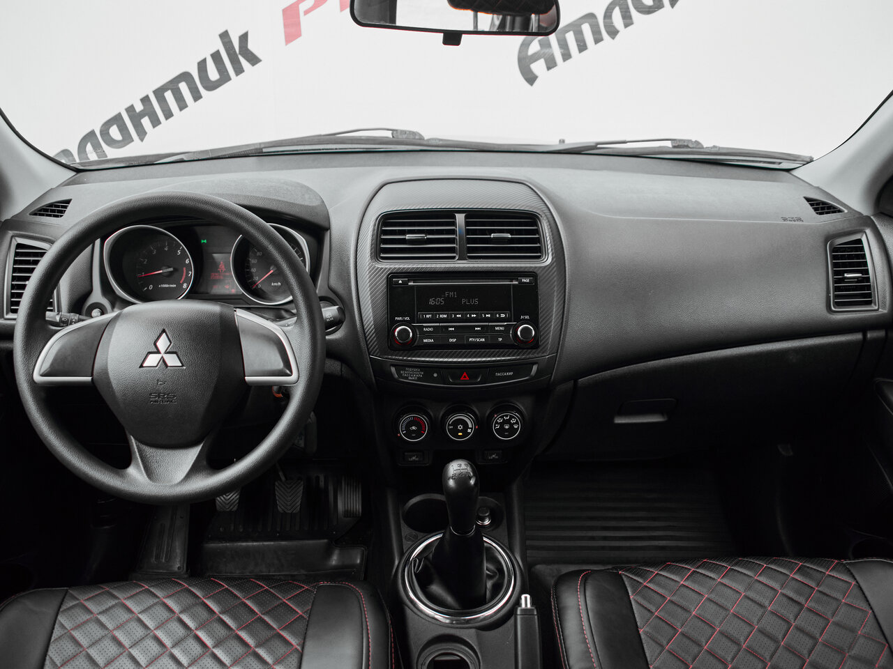Купить Mitsubishi ASX 1.6 MT (117 л.с.), 2014 в Екатеренбурге
