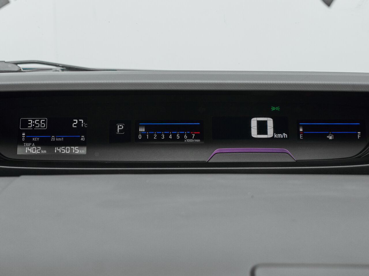 Купить Honda Freed 1.5 CVT (131 л.с.), 2016 в Екатеренбурге