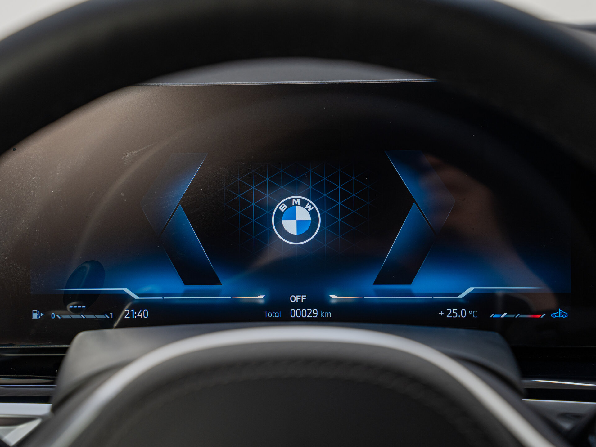 Автомобиль BMW X6 40i 3.0 AT (381 л.с.) 4WD - 14