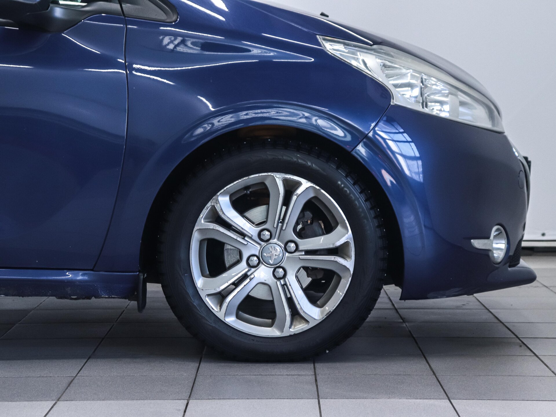Peugeot 208 2013 27