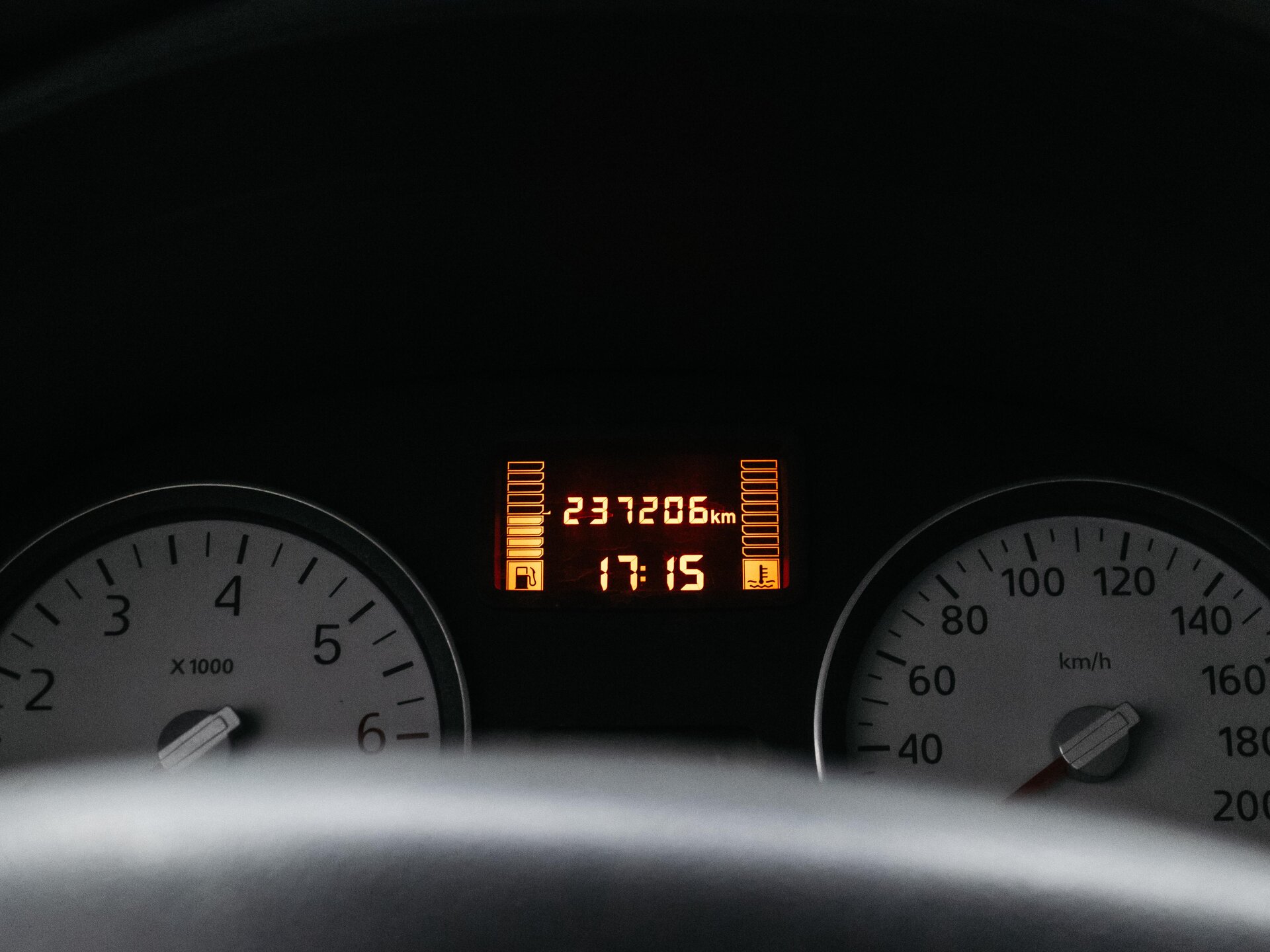 Renault Logan 2010 16