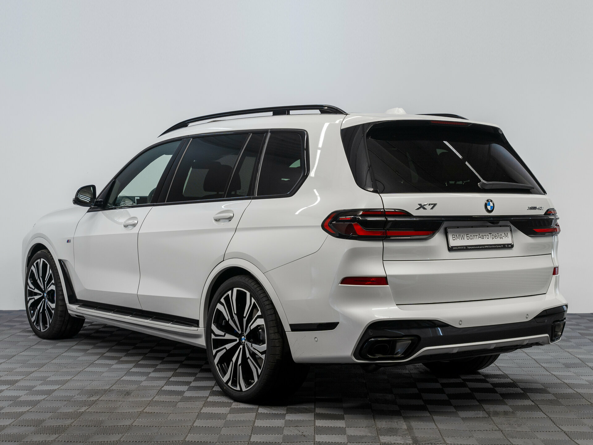 Автомобиль BMW X7 40i 3.0 AT (381 л.с.) 4WD - 8
