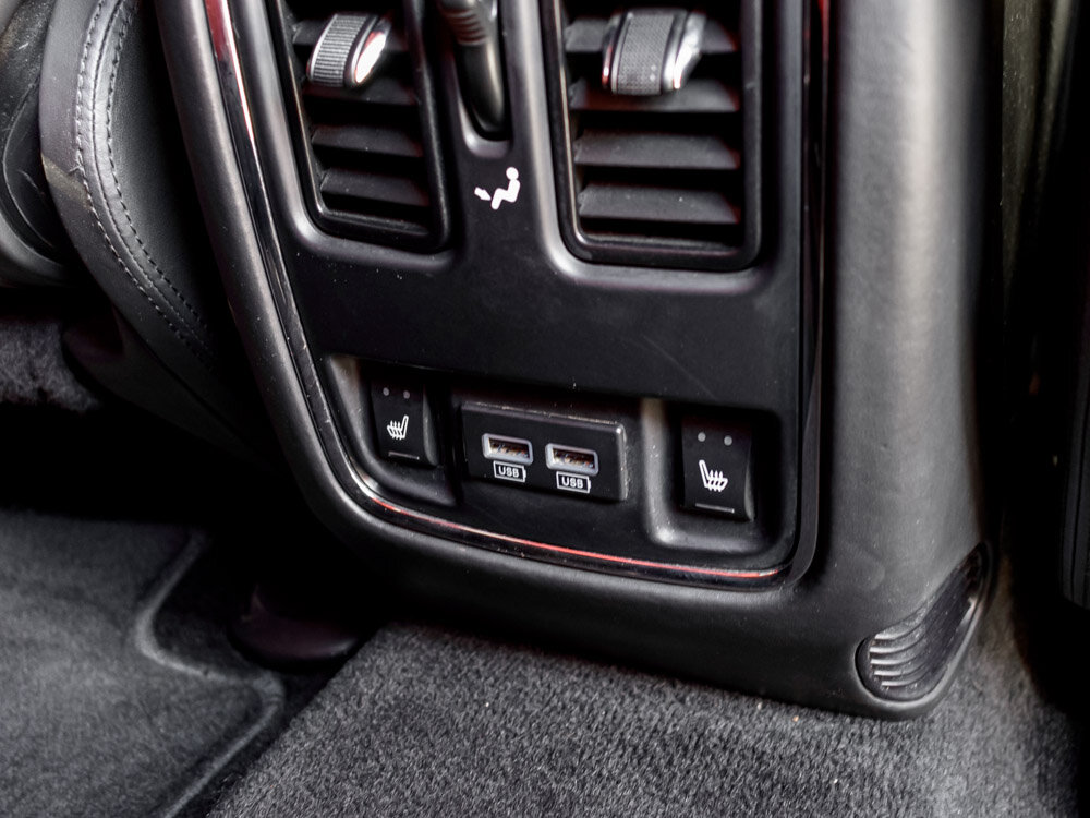 Купить Jeep Grand Cherokee SRT 6.4 AT (468 л.с.) 4WD, 2013 в Екатеренбурге