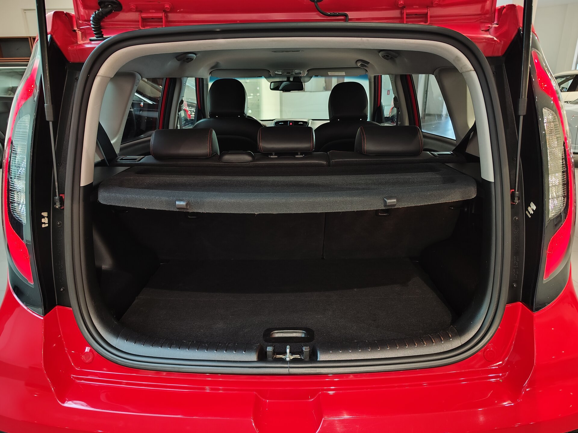 Автомобиль Kia Soul 1.6 AMT (204 л.с.) - 10