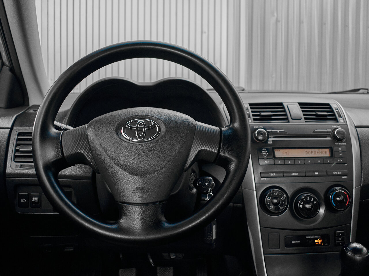 Купить Toyota Corolla 1.6 MT (124 л.с.), 2007 в Екатеренбурге