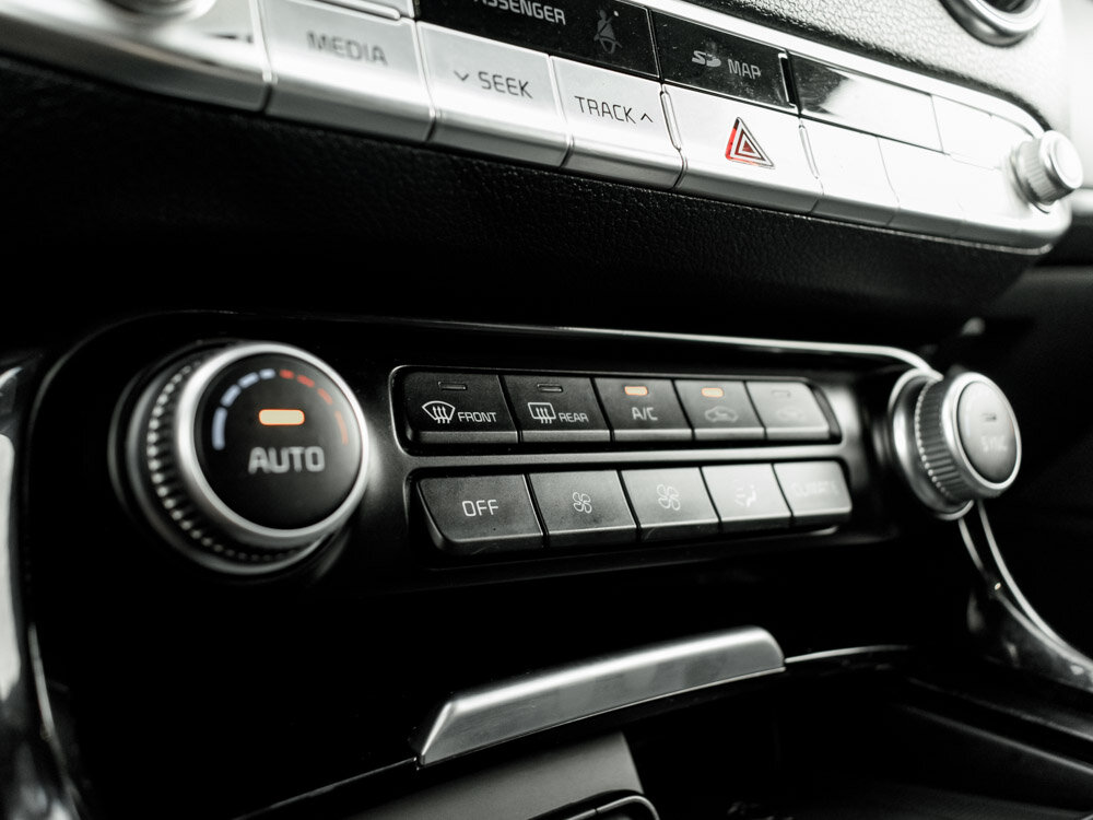 Купить Kia Stinger 2.0 AT (247 л.с.) 4WD, 2018 в Екатеренбурге