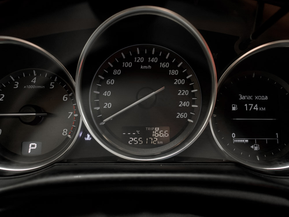 Купить Mazda CX-5 2.0 AT (150 л.с.) 4WD, 2012 в Екатеренбурге