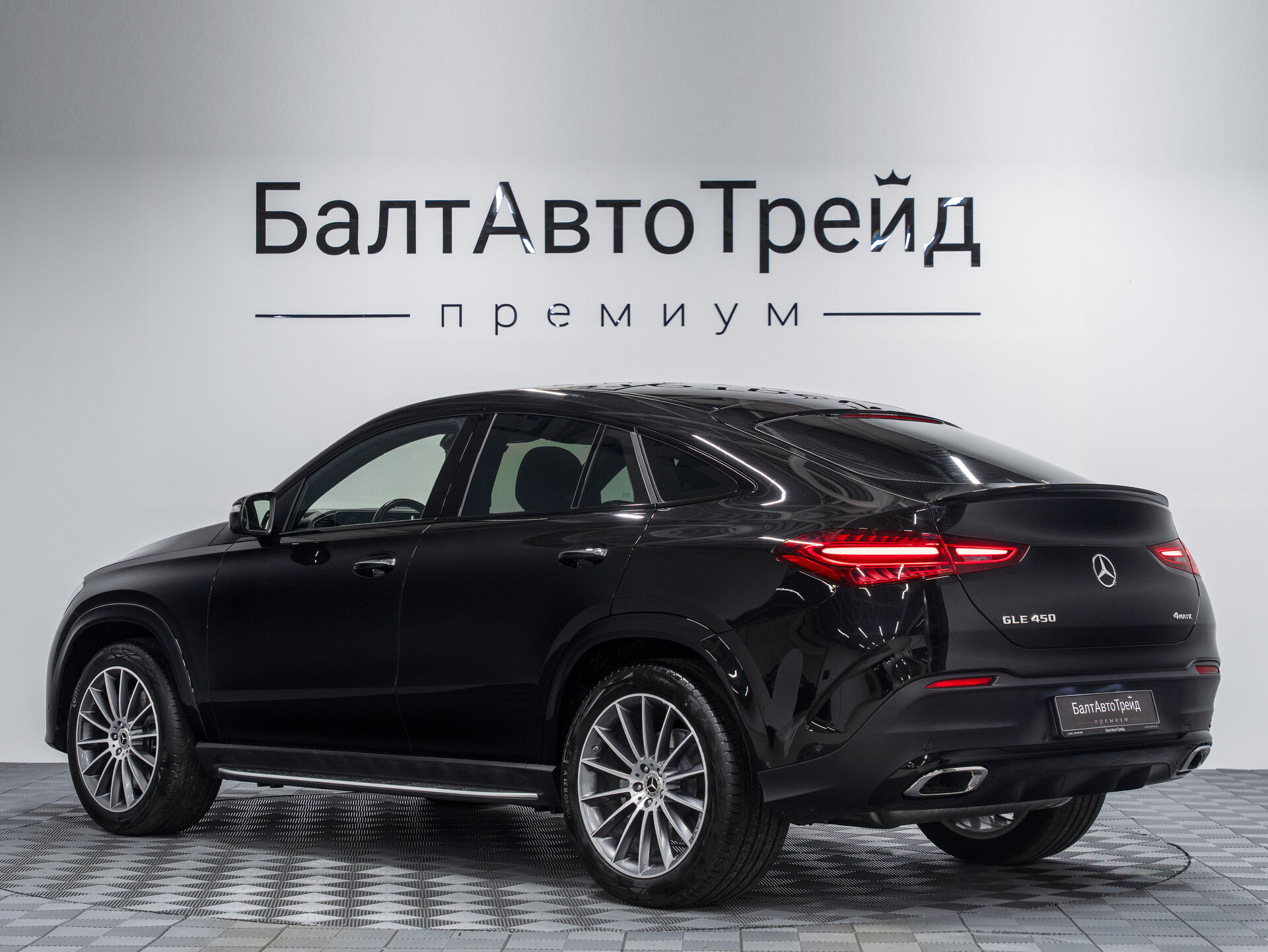 Автомобиль Mercedes-Benz GLE Coupe 450 3.0 AT (381 л.с.) 4WD - 9