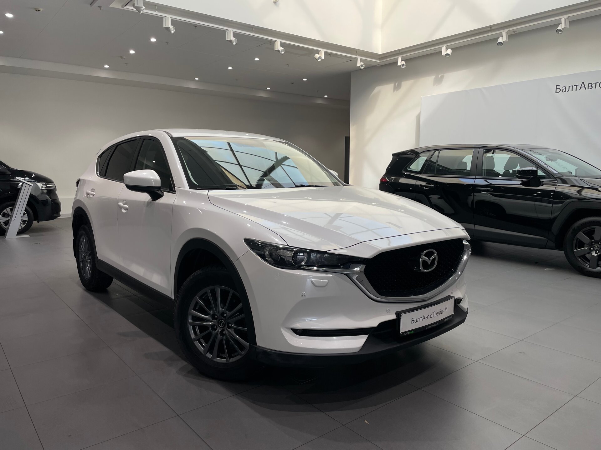 Автомобиль Mazda CX-5 2.0 AT (150 л.с.) 4WD - 3
