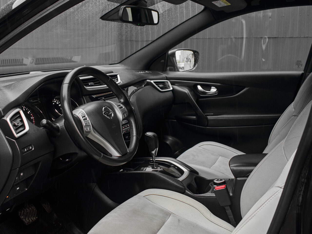 Купить Nissan Qashqai 2.0 CVT (144 л.с.) 4WD, 2014 в Екатеренбурге