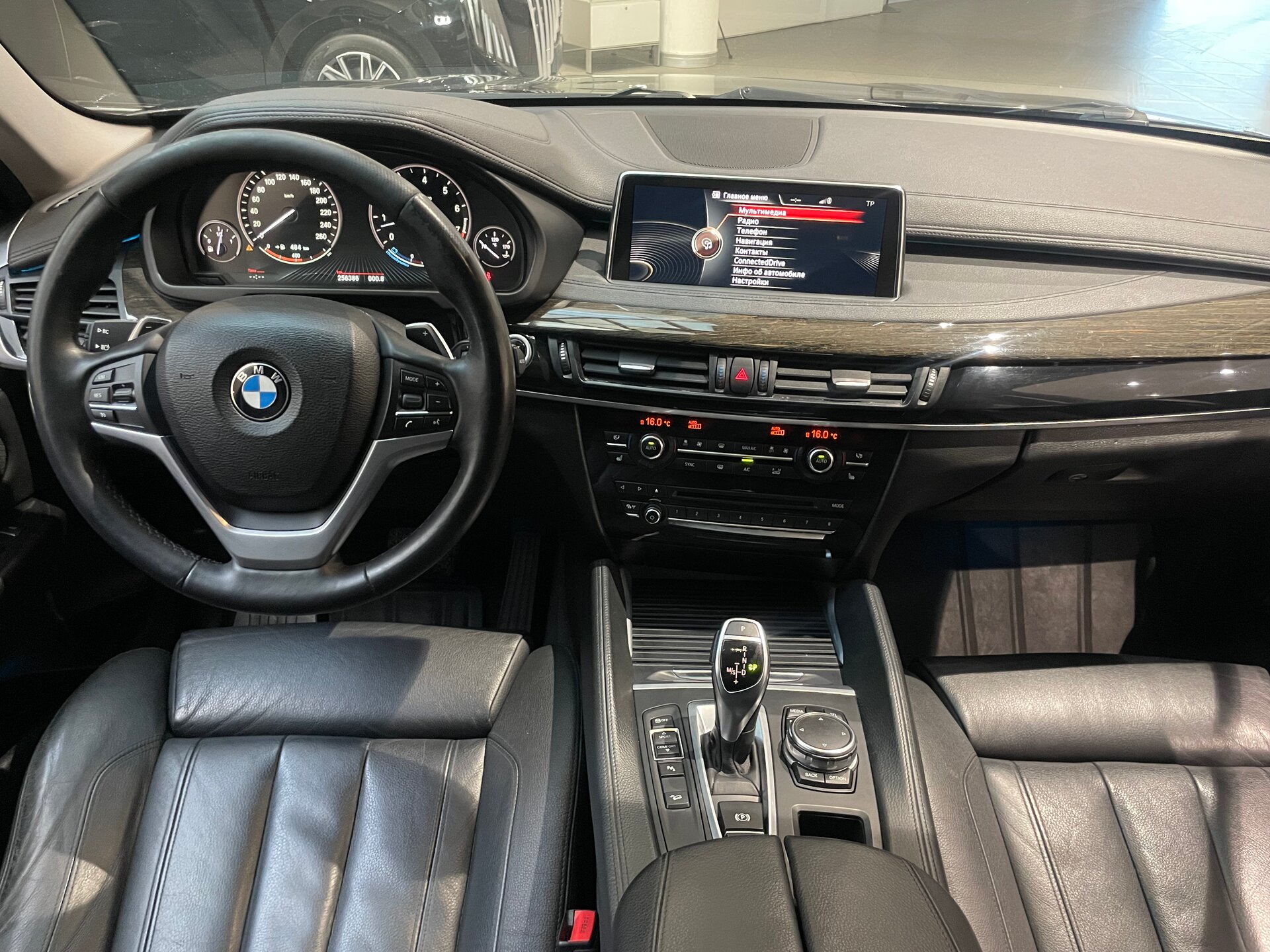 Автомобиль BMW X6 35i 3.0 AT (306 л.с.) 4WD - 14