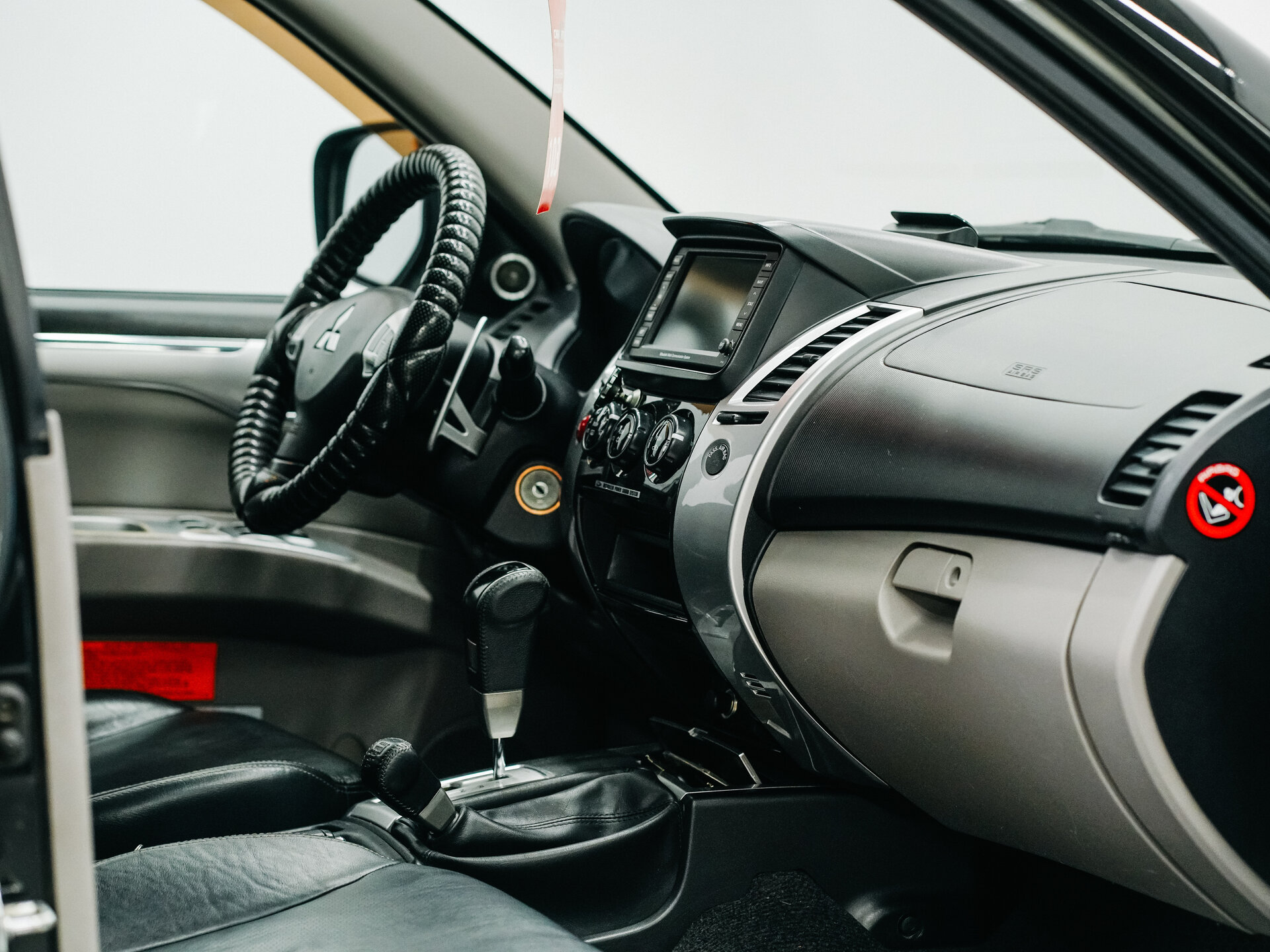 Mitsubishi Pajero Sport 2010 12