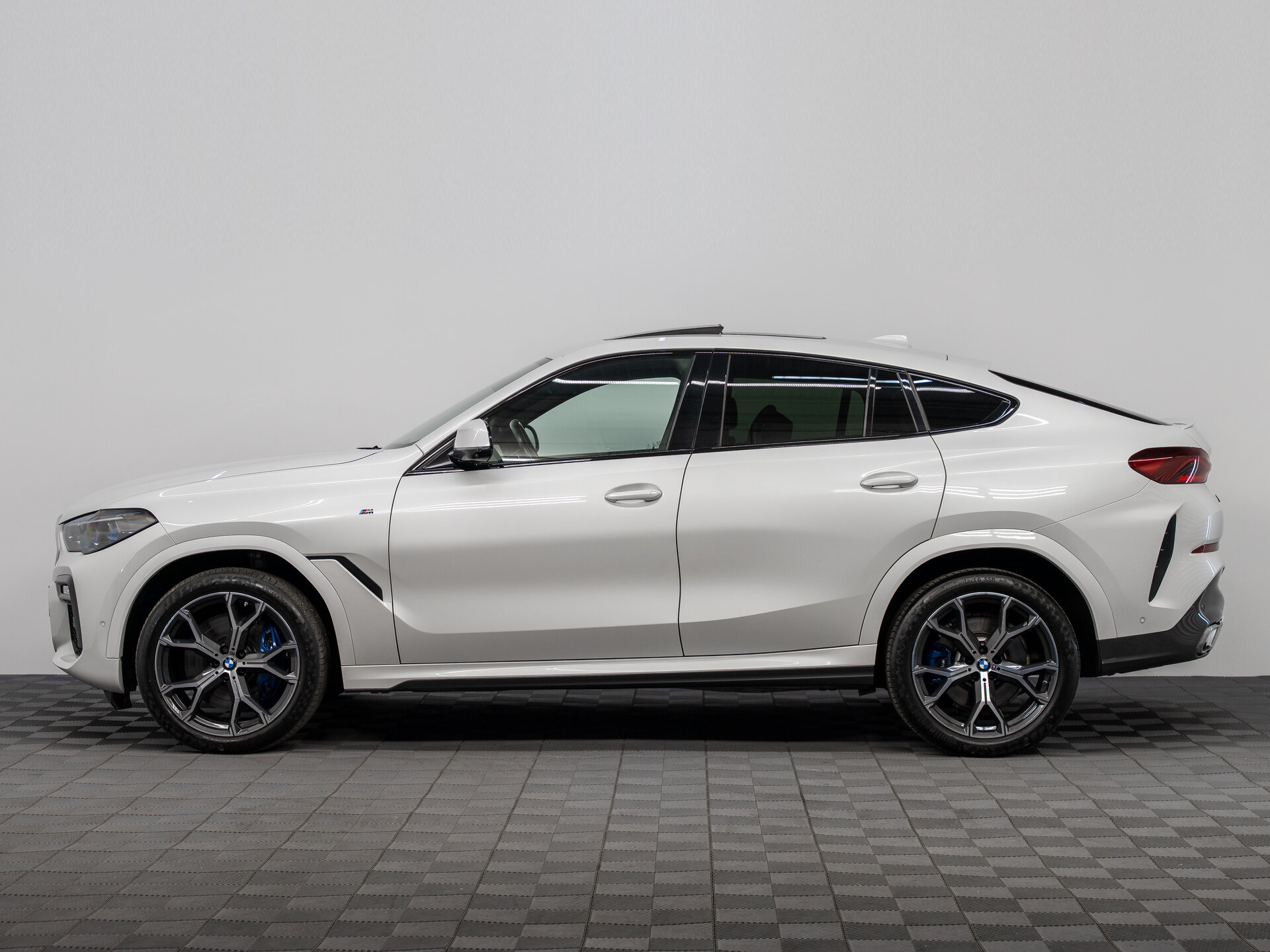 Автомобиль BMW X6 40d 3.0d AT (340 л.с.) 4WD - 8