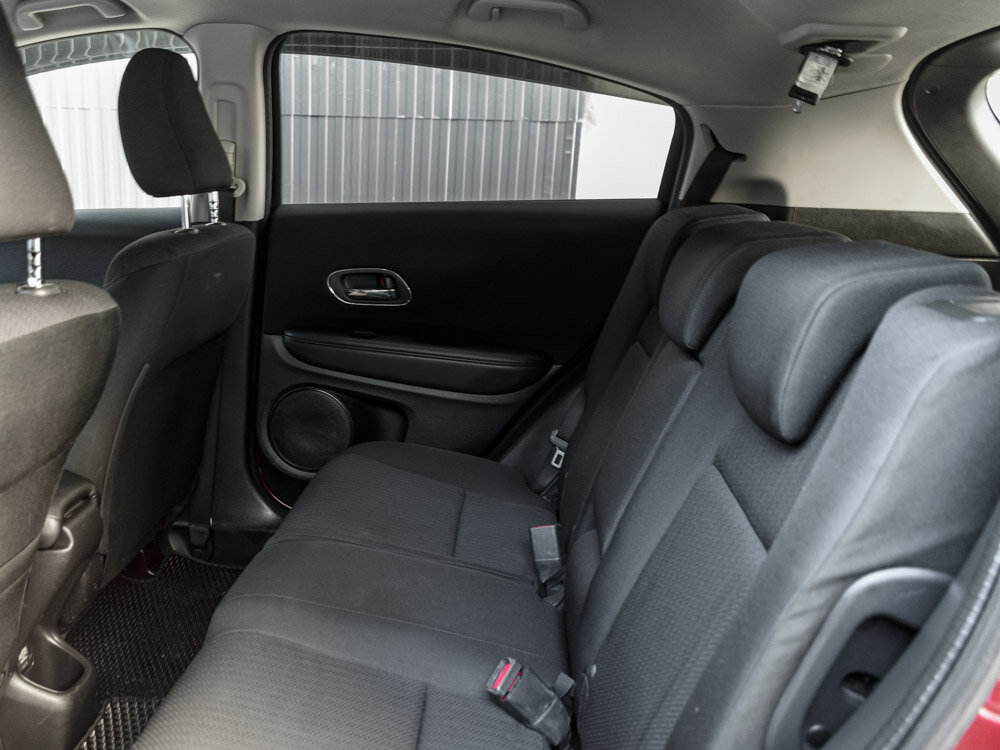 Купить Honda Vezel 1.5hyb AMT (152 л.с.) 4WD, 2014 в Екатеренбурге