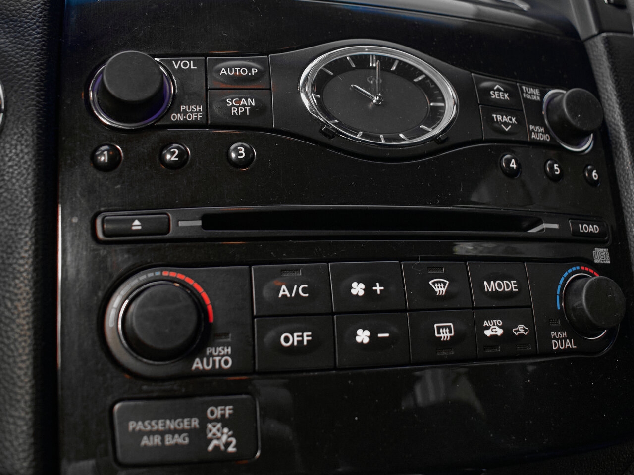 Купить Infiniti FX FX35 3.5 AT (307 л.с.) 4WD, 2009 в Екатеренбурге