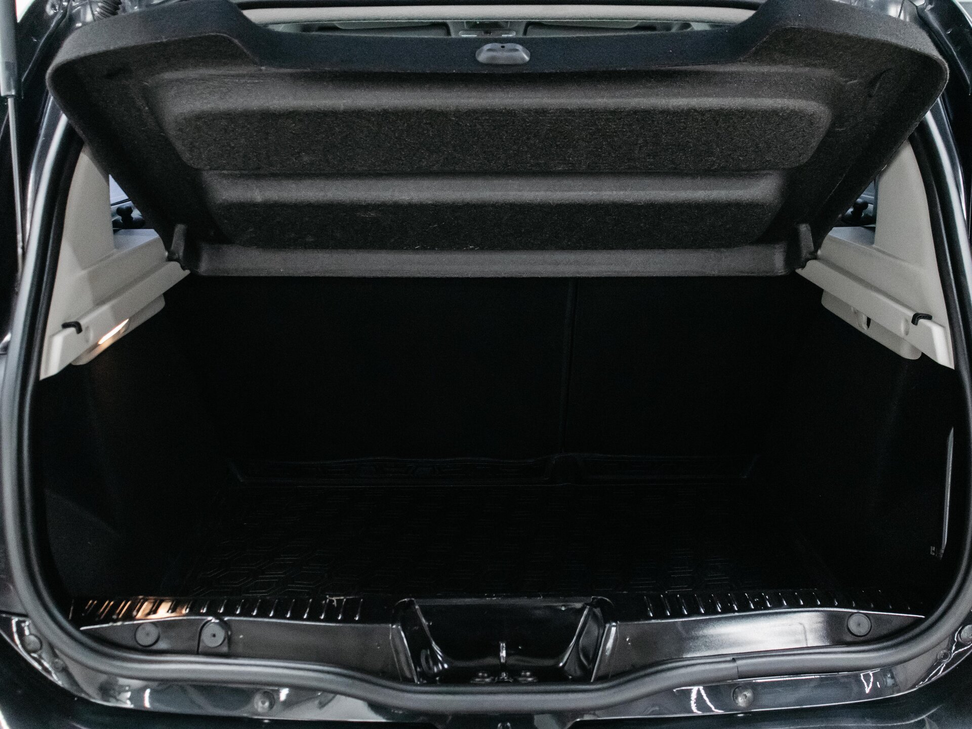 Renault Sandero 2018 25