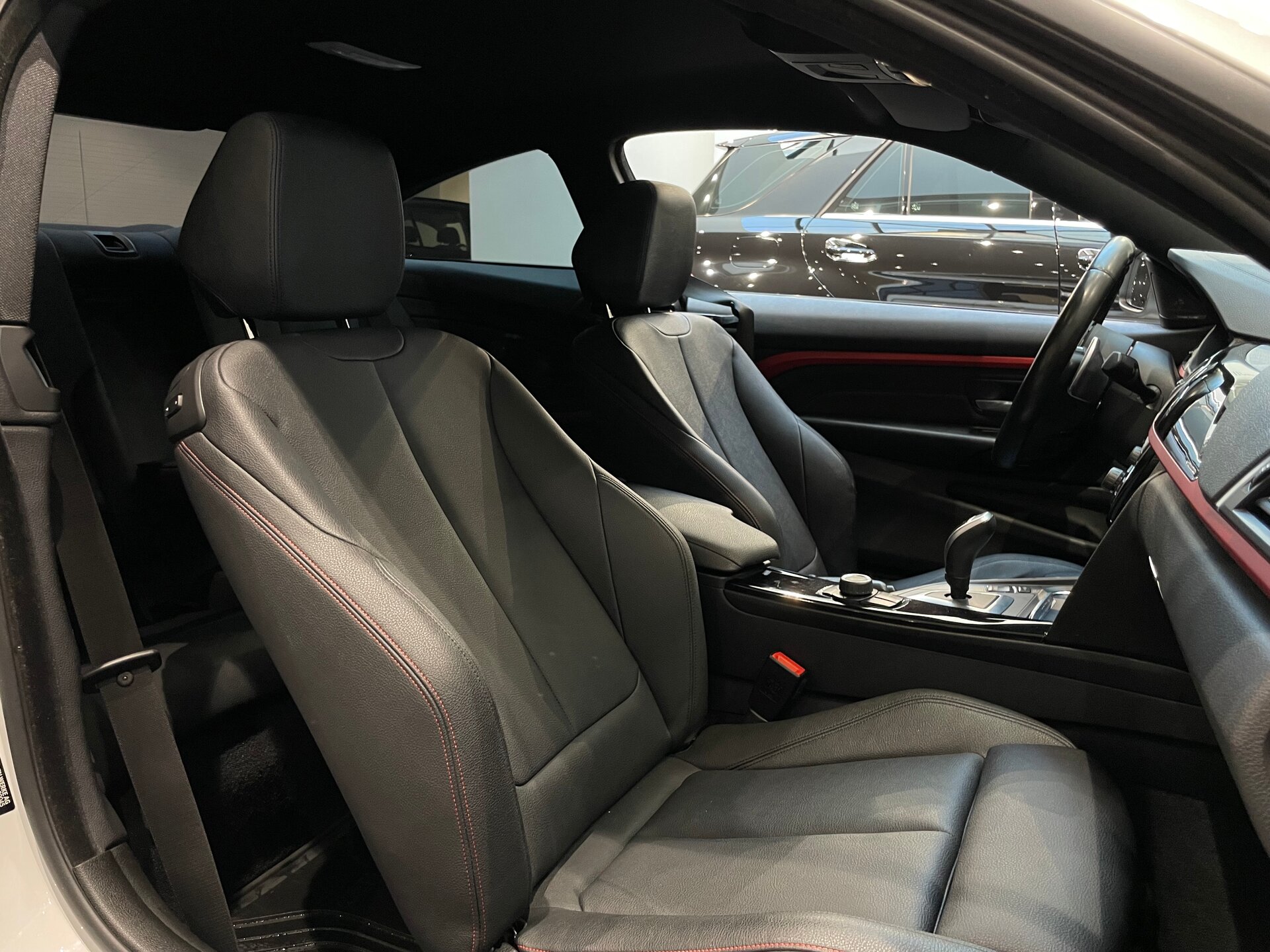 Автомобиль BMW 4 серии 420i 2.0 AT (184 л.с.) - 12